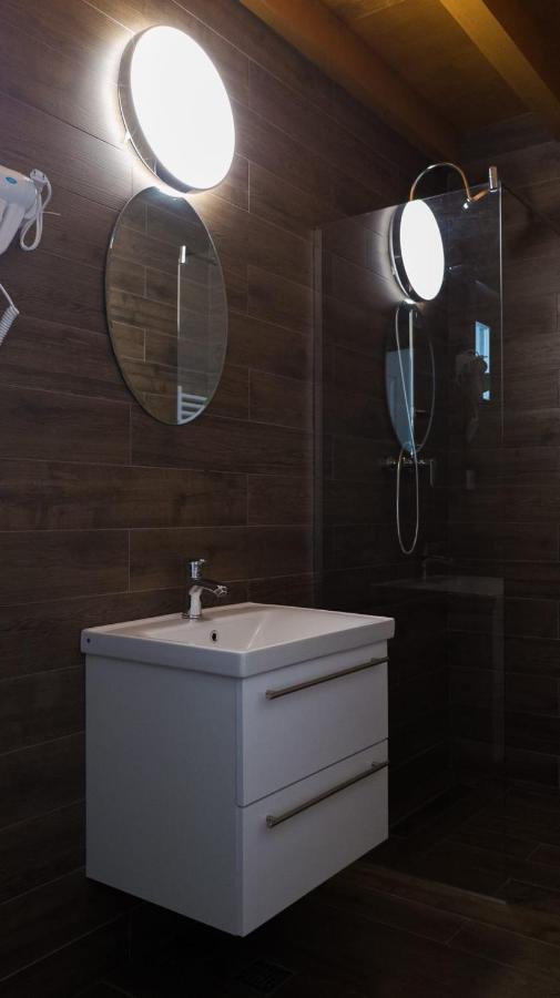 Villa Wild Rooms Jiet Ngoại thất bức ảnh