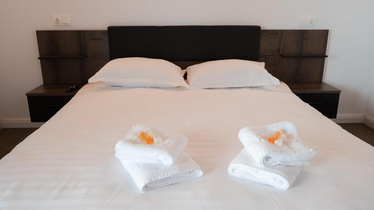 Villa Wild Rooms Jiet Ngoại thất bức ảnh